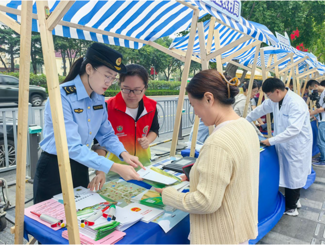 市農業農村局開展農產品質量安全集中宣傳活動，法律咨詢成亮點
